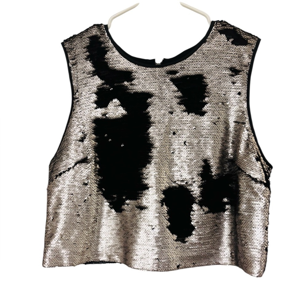 Forever 21 Sequin Black Silver Crop Tank